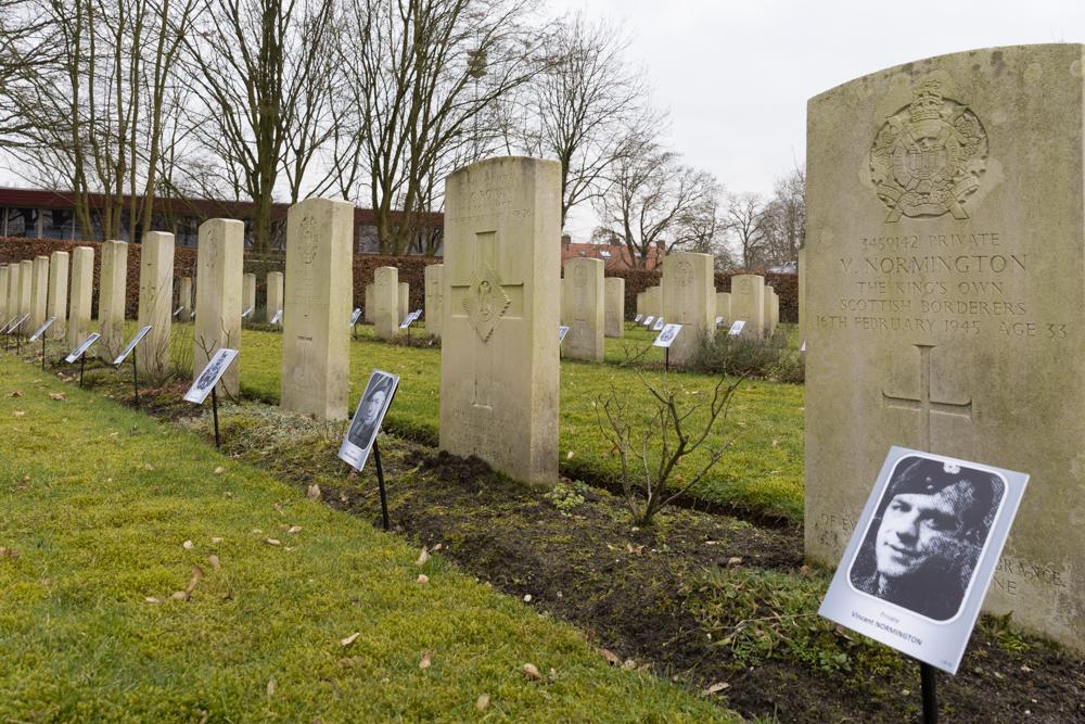 Fotoreportage Herdenking War Cemetery Milsbeek